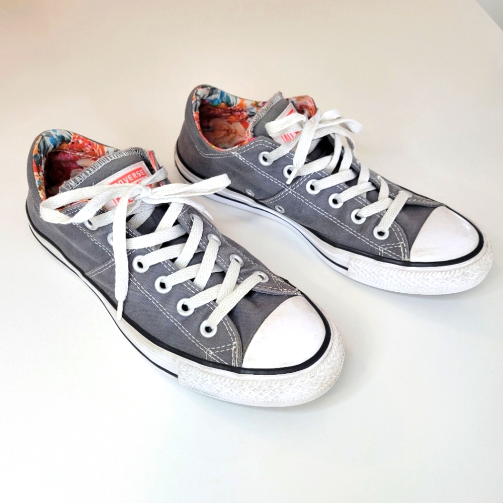 Converse Chuck Taylor All Star Madison Low-Top Shoes Gray Floral Women's Size 9